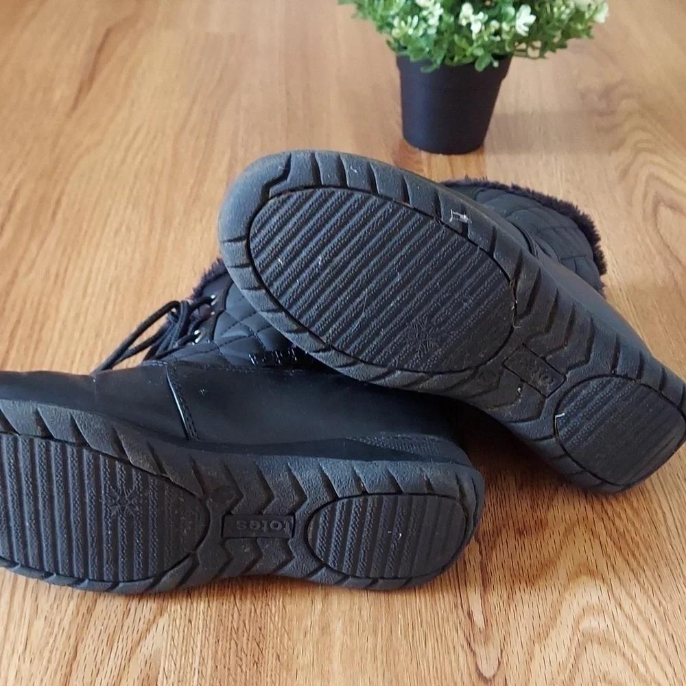 Totes boots Size 7M